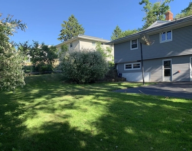 3137 Belmont Avenue - Photo Thumbnail 7