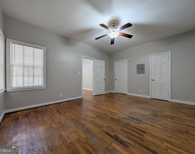 3548 E Main Street - Photo Thumbnail 8