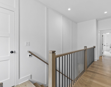 202 Regester Way - Photo Thumbnail 36