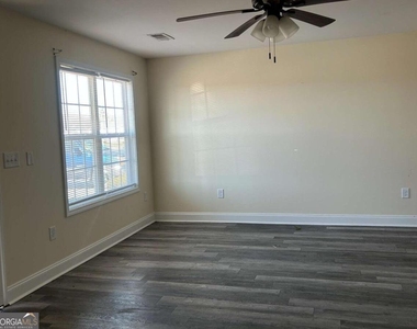 133 Ronald Pride Boulevard - Photo Thumbnail 1