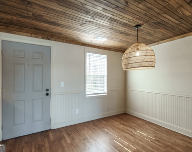 384 Arrowhead Trail - Photo Thumbnail 4