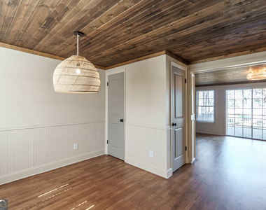 384 Arrowhead Trail - Photo Thumbnail 5