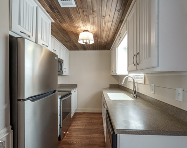 384 Arrowhead Trail - Photo Thumbnail 8