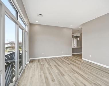 271 Millburn Ave - Photo Thumbnail 16
