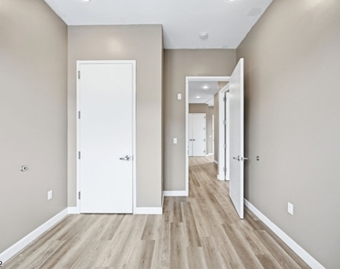 271 Millburn Ave - Photo Thumbnail 12