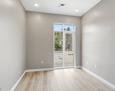 271 Millburn Ave - Photo Thumbnail 11