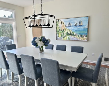 206 Pointe Drive - Photo Thumbnail 10