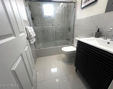 111 Long Branch Avenue - Photo Thumbnail 11