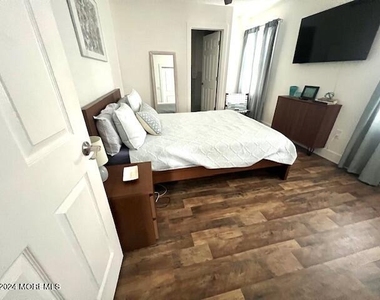 111 Long Branch Avenue - Photo Thumbnail 17