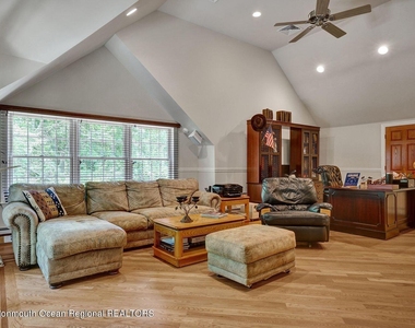67 Phalanx Road - Photo Thumbnail 28