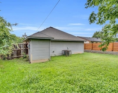 2520 Fatima Avenue - Photo Thumbnail 24