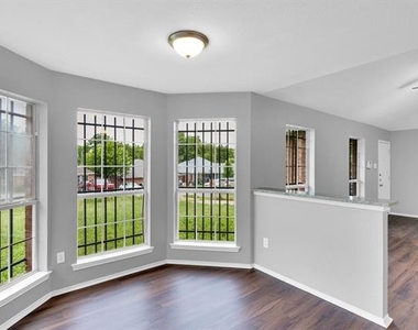 2520 Fatima Avenue - Photo Thumbnail 21
