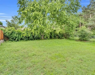 2520 Fatima Avenue - Photo Thumbnail 22