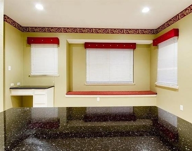 9033 Portage Lane - Photo Thumbnail 18
