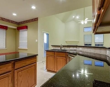 9033 Portage Lane - Photo Thumbnail 19