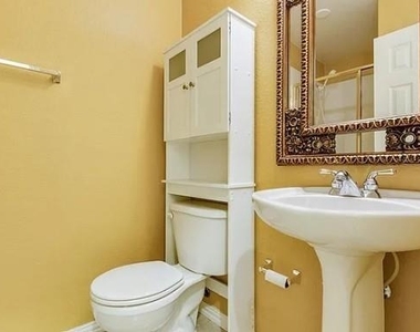 9033 Portage Lane - Photo Thumbnail 29