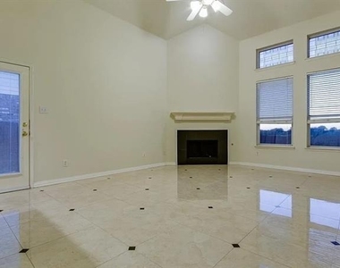 9033 Portage Lane - Photo Thumbnail 23