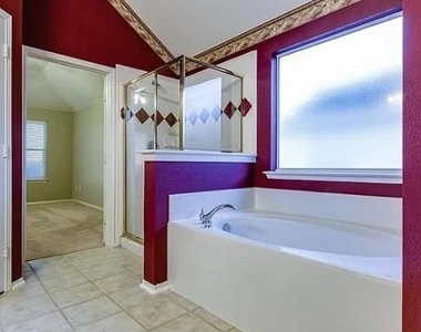 9033 Portage Lane - Photo Thumbnail 32