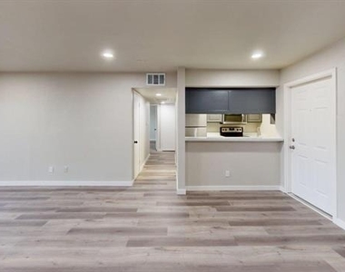 11460 Audelia Road - Photo Thumbnail 4