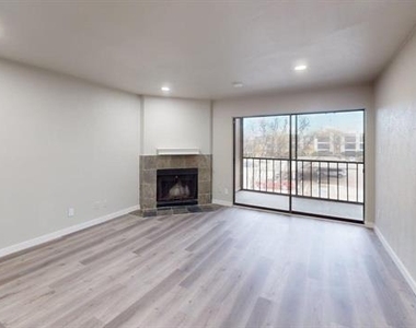 11460 Audelia Road - Photo Thumbnail 5