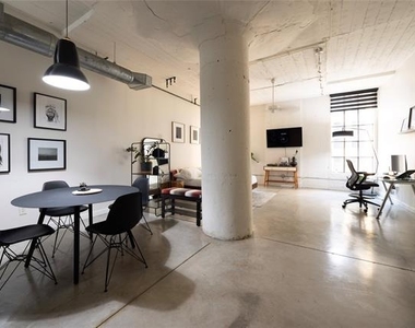 1122 Jackson Street - Photo Thumbnail 3