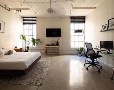 1122 Jackson Street - Photo Thumbnail 1