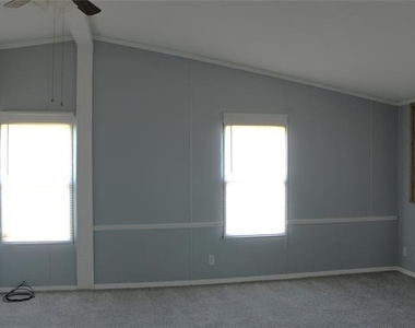 8644 Dustin Drive - Photo Thumbnail 14