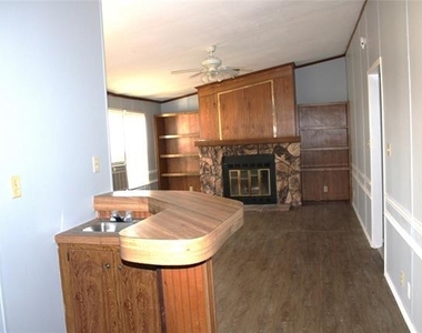 8644 Dustin Drive - Photo Thumbnail 11