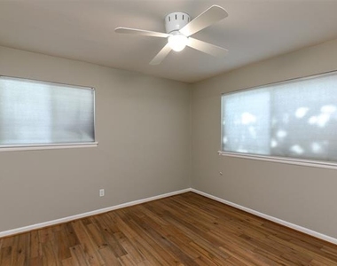 4408 Granbury Road - Photo Thumbnail 2