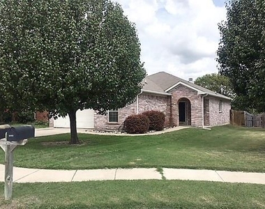 6304 Downeast Drive - Photo Thumbnail 2
