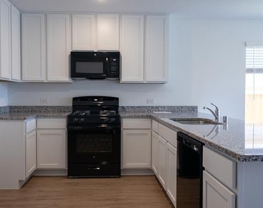 1012 Mountain Laurel Road - Photo Thumbnail 6