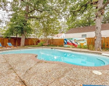 1505 N Riverside Drive - Photo Thumbnail 37