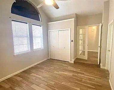2614 Timberview Circle - Photo Thumbnail 11
