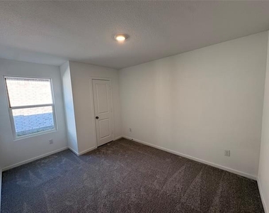 1636 Elliott Road - Photo Thumbnail 13