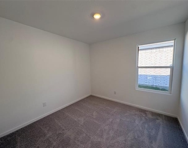 1636 Elliott Road - Photo Thumbnail 16