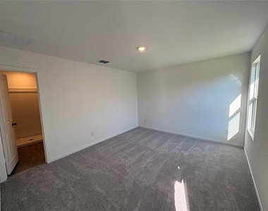 1636 Elliott Road - Photo Thumbnail 7