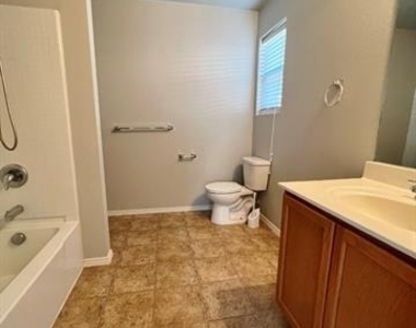 5825 Mountain Bluff Drive - Photo Thumbnail 11