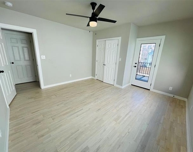 4609 Virginia Avenue - Photo Thumbnail 8