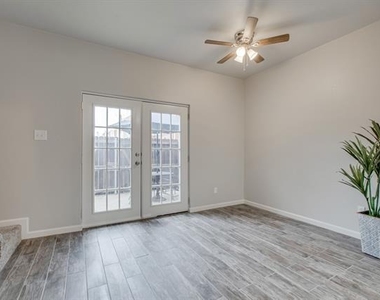 224 Samuel Boulevard - Photo Thumbnail 6