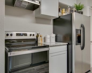 224 Samuel Boulevard - Photo Thumbnail 11