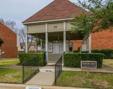 224 Samuel Boulevard - Photo Thumbnail 26