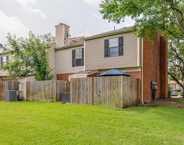 224 Samuel Boulevard - Photo Thumbnail 25