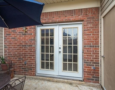 224 Samuel Boulevard - Photo Thumbnail 23