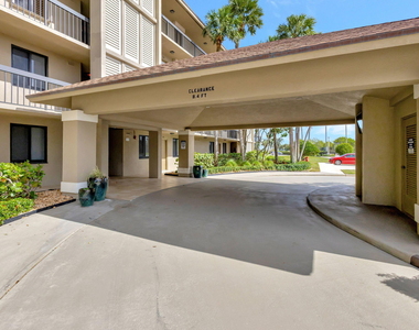 501 S Seas Drive - Photo Thumbnail 45