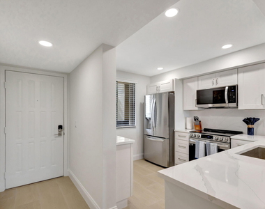 501 S Seas Drive - Photo Thumbnail 26