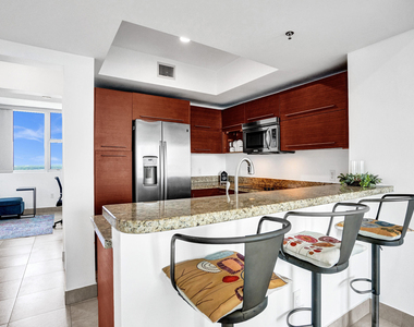 2641 N Flamingo Road - Photo Thumbnail 19