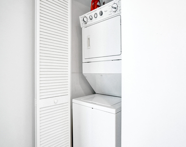 2641 N Flamingo Road - Photo Thumbnail 42