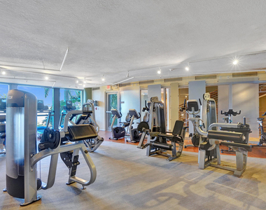 2641 N Flamingo Road - Photo Thumbnail 48