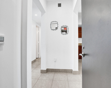 2641 N Flamingo Road - Photo Thumbnail 2