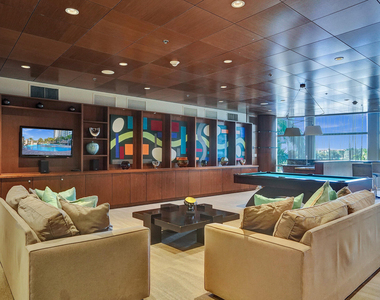 2641 N Flamingo Road - Photo Thumbnail 46